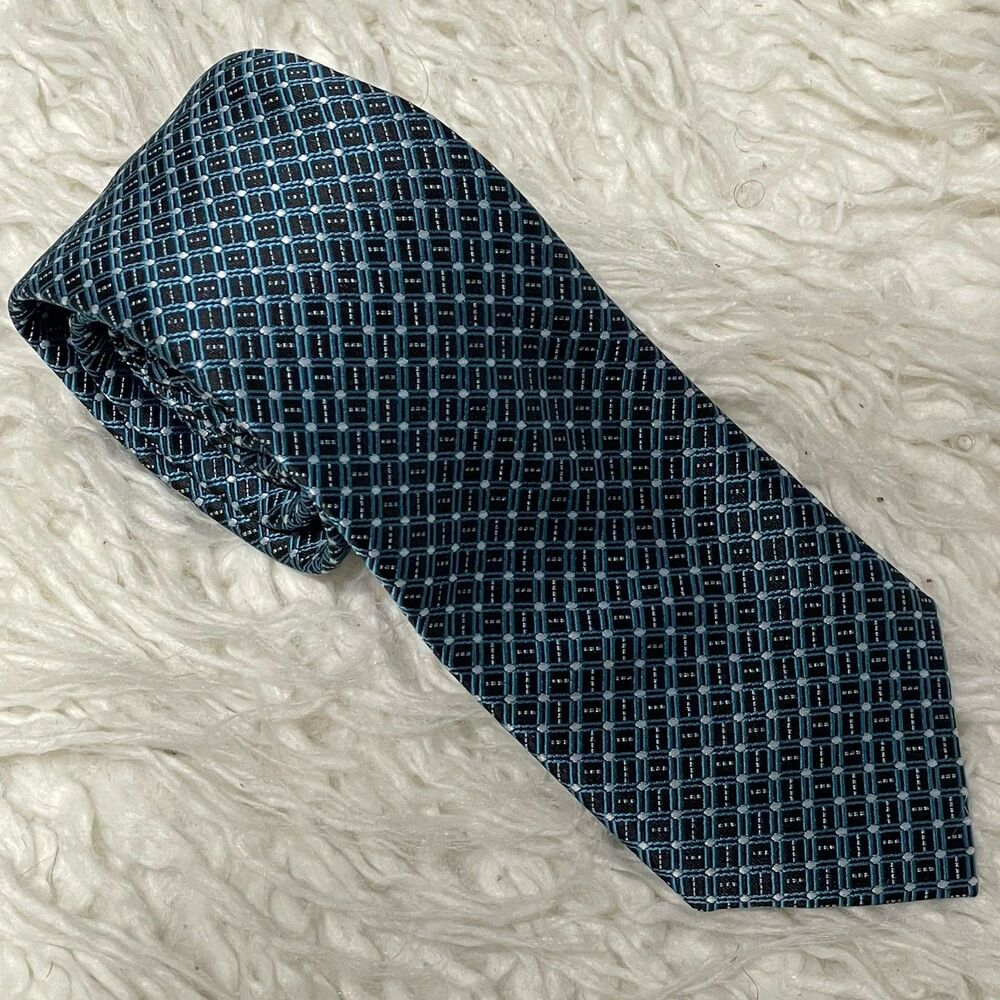 Bespoke Men’s Neck Tie Blue Geometric Design 3” Width 100% Polyester